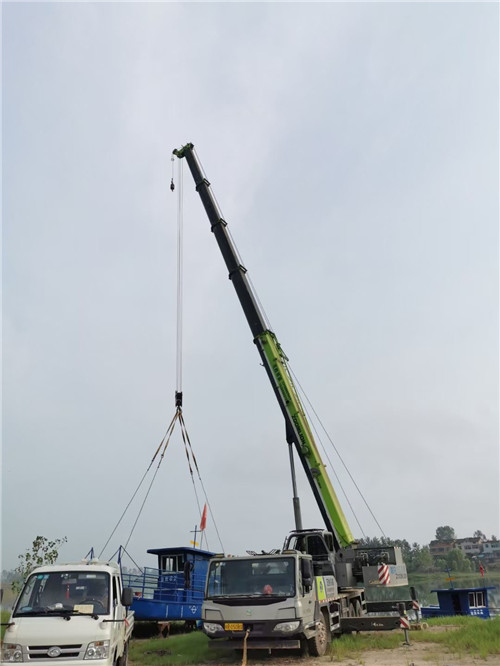 二道区桥梁建设吊装案例
