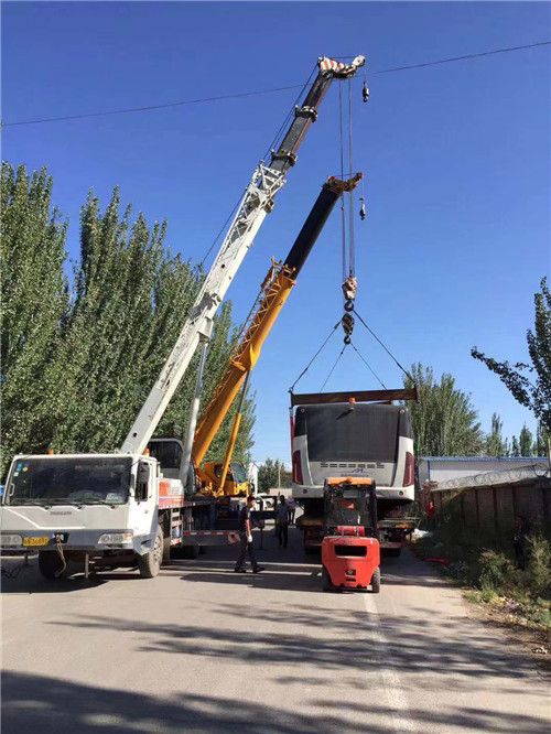 二道区港口集装箱搬运案例